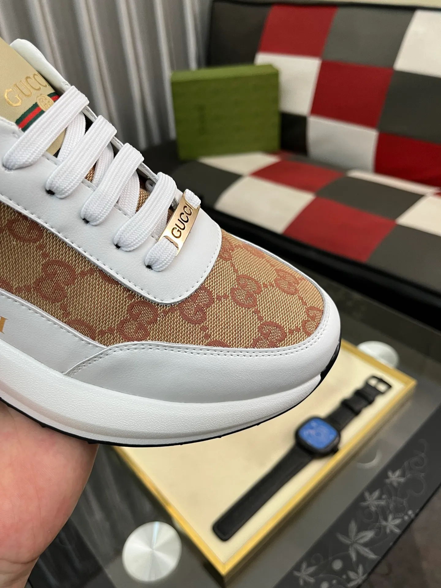 Men's Men's Shoes💰440⌚️⌚️【GUCCI】Gucci men's latest white shoe series casual shoes! The official website is built 1:1. Upper: Made of imported cowhide, with electric embroidery ➕Inner lining: Made of high-quality first-layer pigskin, soft and comfortable. Picky material selection and exquisite workmanship give you the best enjoyment. Size: 38-444️⃣Colors available
